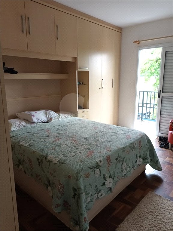 Casa à venda com 3 quartos, sendo 1 suíte, em Parque Peruche, São Paulo, SP