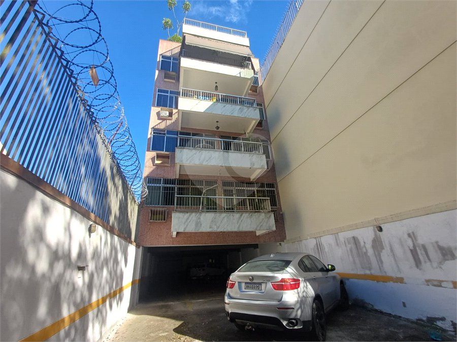 Apartamento à venda com 2 quartos, sendo 1 suíte,  em Vila Isabel, Rio de Janeiro, RJ