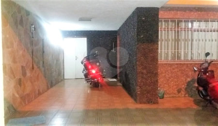Casa Térrea à venda com 4 quartos, sendo 2 suítes, em Parque Edu Chaves, São Paulo, SP