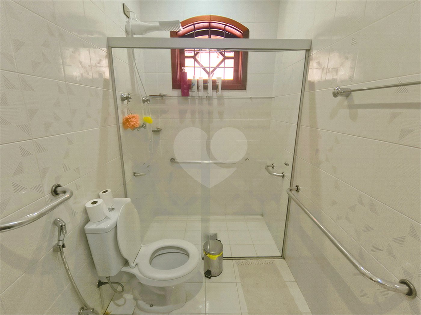 Casa à venda com 5 quartos, sendo 4 suítes, em Jardim Dom Bosco, Indaiatuba, SP