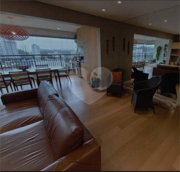 Apartamento para alugar com 3 suítes em Chácara Santo Antônio, São Paulo, SP