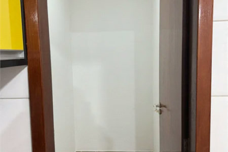 Sobrado à venda ou para alugar com 3 suítes em Vila Sônia, São Paulo, SP