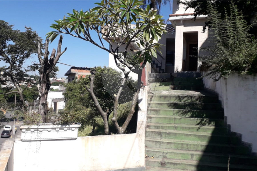 Terreno à venda em Jardim Peri, São Paulo, SP
