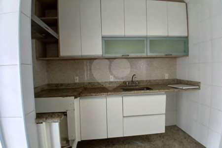 Apartamento à venda com 3 suítes em Santa Teresinha, São Paulo, SP