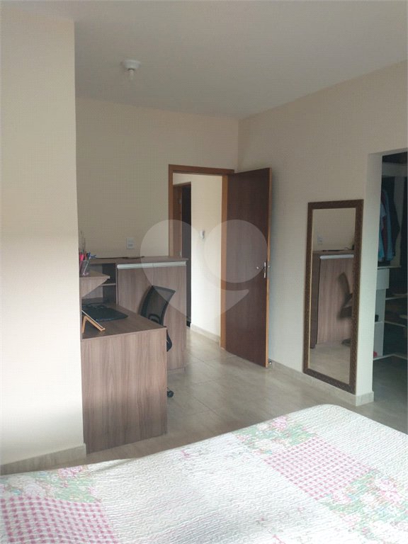 Sobrado à venda com 3 quartos, sendo 1 suíte,  em Jardim Universo, Mogi das Cruzes, SP