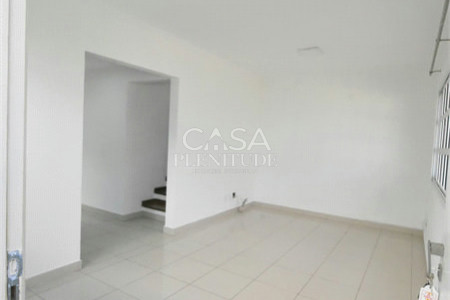 Sobrado à venda com 3 quartos, sendo 1 suíte, em Jardim Pagliato, Sorocaba, SP