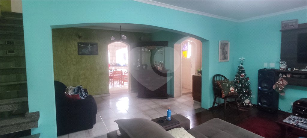 Sobrado à venda com 4 quartos em Vila Medeiros, São Paulo, SP