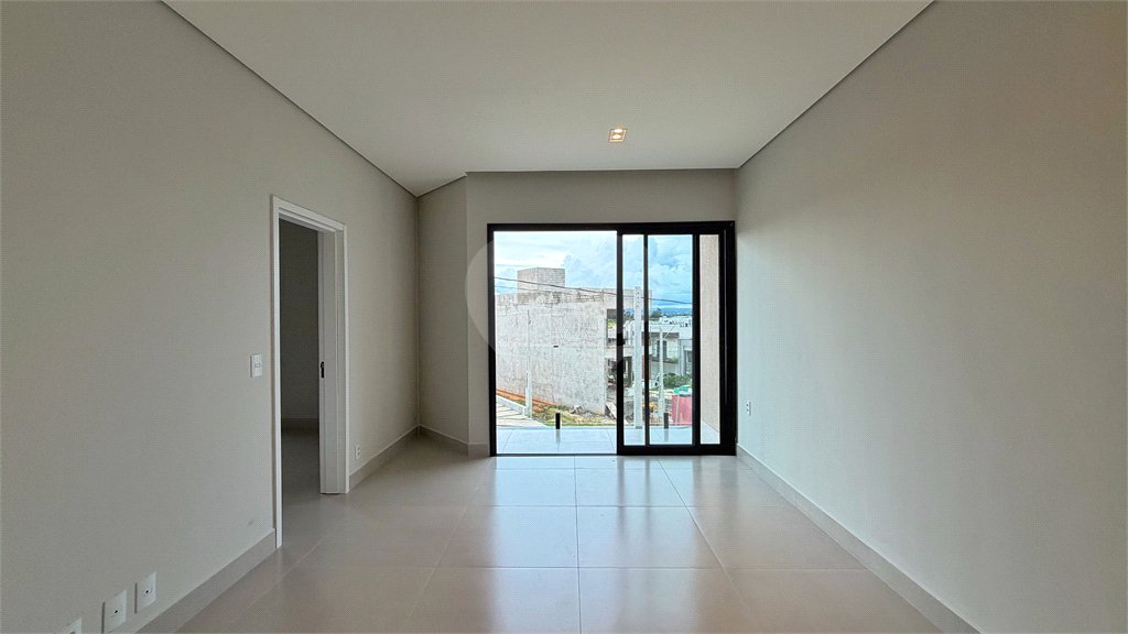 Casa à venda com 3 quartos, sendo 1 suíte, no condomínio Park Gran Reserve, Indaiatuba - SP
