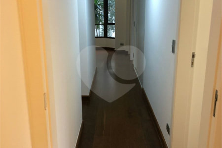 Apartamento à venda com 4 suítes em Vila Suzana, São Paulo, SP