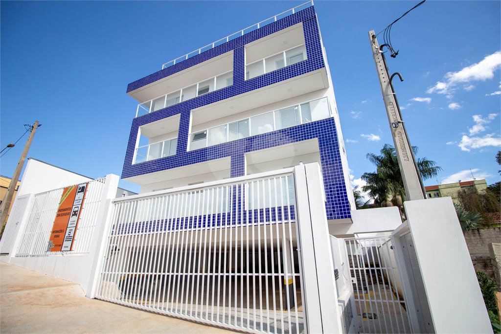Apartamento à venda com 3 quartos, sendo 1 suíte,  em Jardim Flórida, São Roque, SP