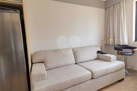 Flat à venda com 1 suíte em Indianópolis, São Paulo, SP