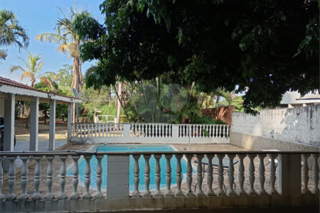 Chácara à venda com 3 quartos, sendo 1 suíte,  em Colinas de Indaiatuba, Indaiatuba, SP