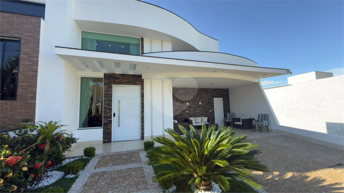 Casa à venda com 3 suítes no condomínio Campos do Conde I e II, Sorocaba - SP
