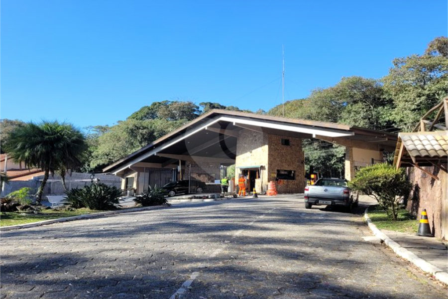 Terreno à venda no condomínio Parque Imperial da Cantareira, Mairiporã - SP