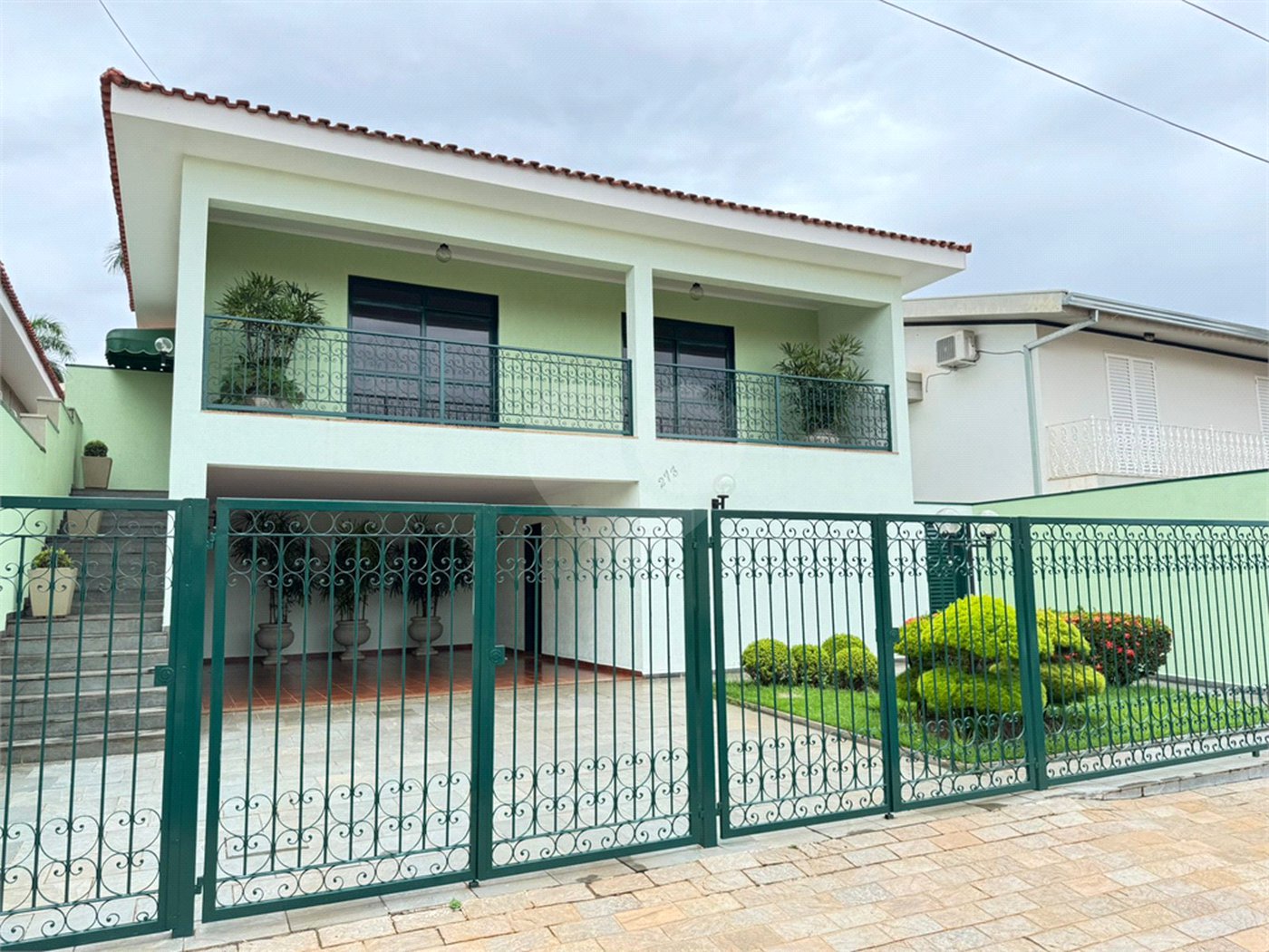 Casa à venda com 4 quartos, sendo 2 suítes, em Ribeirânia, Ribeirão Preto, SP