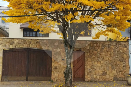 Sobrado à venda com 3 quartos, sendo 1 suíte, em Jardim Flórida, São Roque, SP