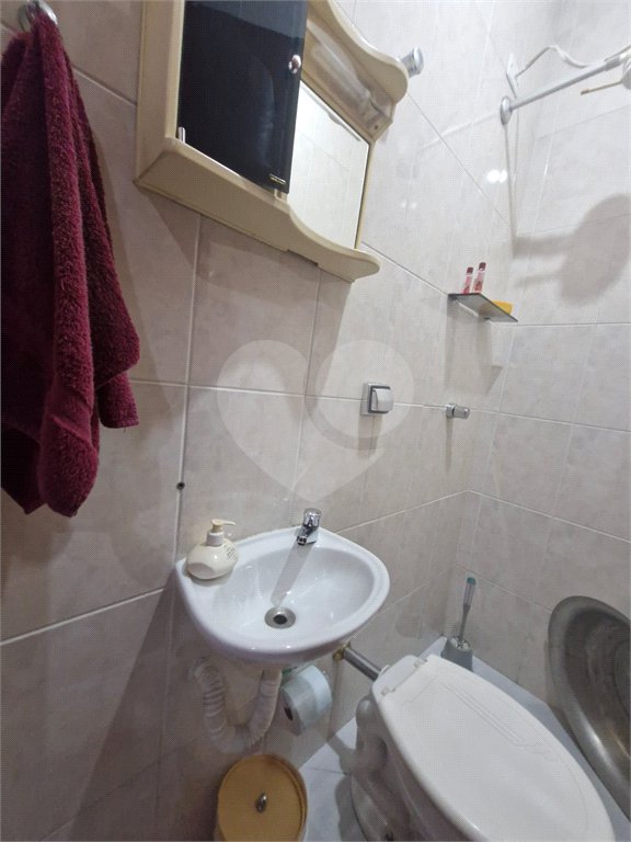 Casa à venda com 3 suítes no condomínio Residencial Jardim França, São Paulo - SP