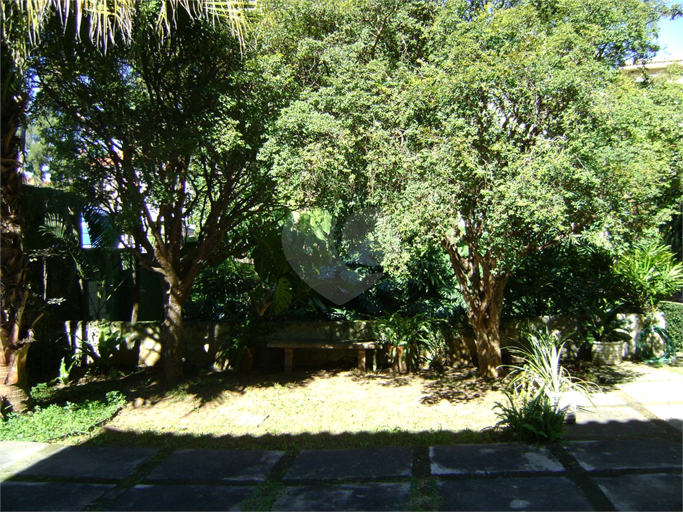 Casa Térrea à venda com 5 quartos, sendo 1 suíte, em Pacaembú, São Paulo, SP