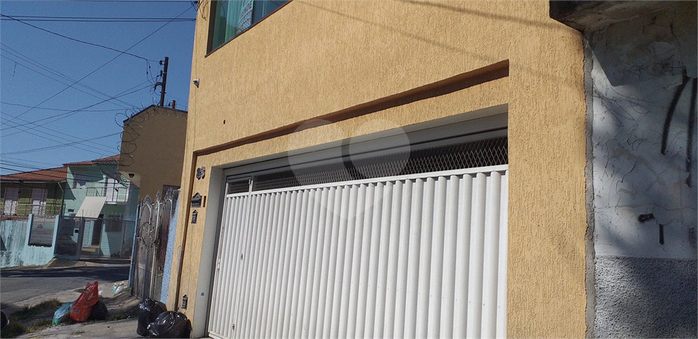 Sobrado à venda com 4 quartos, sendo 3 suítes,  em Tremembé, São Paulo, SP