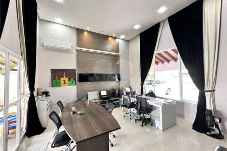Casa à venda com 3 suítes no Centro-norte, Várzea Grande, MT