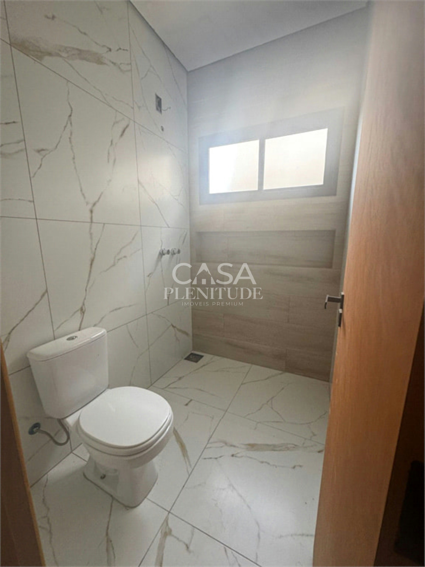 Terreno em condomínio à venda com 3 quartos, sendo 1 suíte, em Wanel Ville, Sorocaba, SP