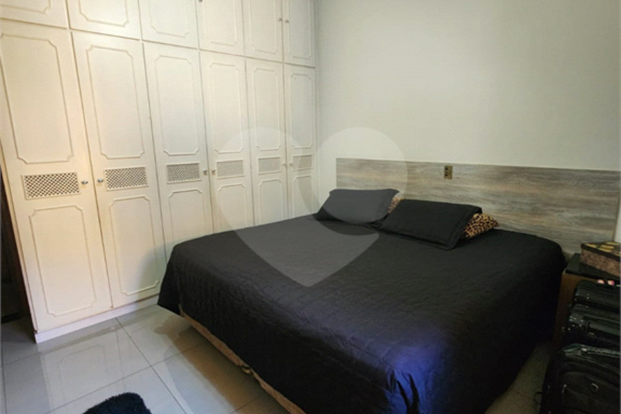 Sobrado à venda com 3 quartos, sendo 1 suíte, em Jardim França, São Paulo, SP