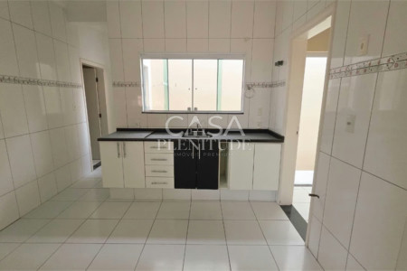 Casa em condomínio para alugar com 3 quartos, sendo 1 suíte, em Parque Residencial Villa dos Inglezes, Sorocaba, SP