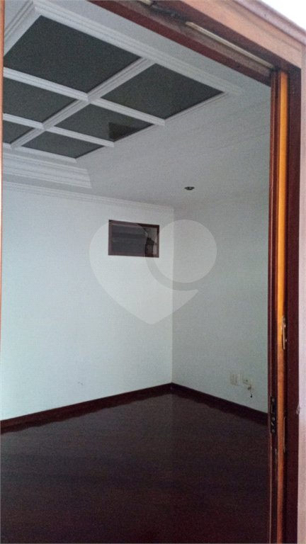 Sobrado à venda com 3 quartos, sendo 1 suíte, em Paulicéia, São Bernardo do Campo, SP