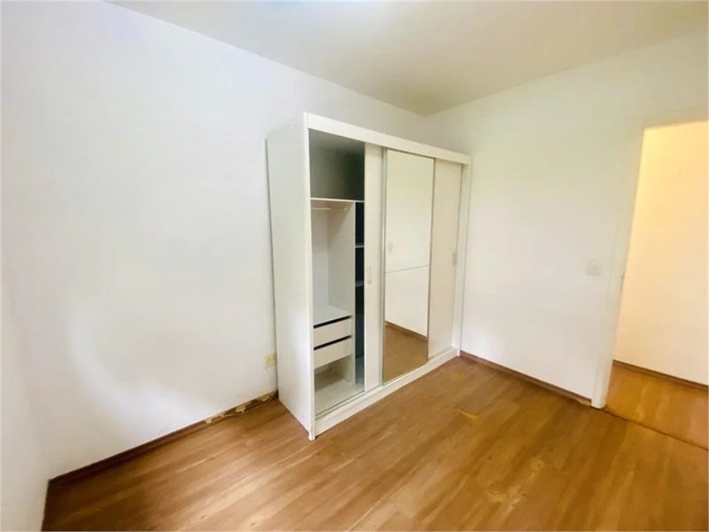 Apartamento à venda com 2 quartos, sendo 1 suíte, em Vila Suzana, São Paulo, SP