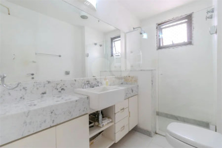 Apartamento à venda com 3 suítes em Vila Morumbi, São Paulo, SP