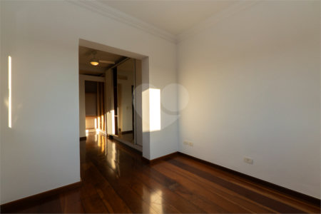 Casa de Vila à venda com 3 quartos, sendo 1 suíte, em Planalto Paulista, São Paulo, SP