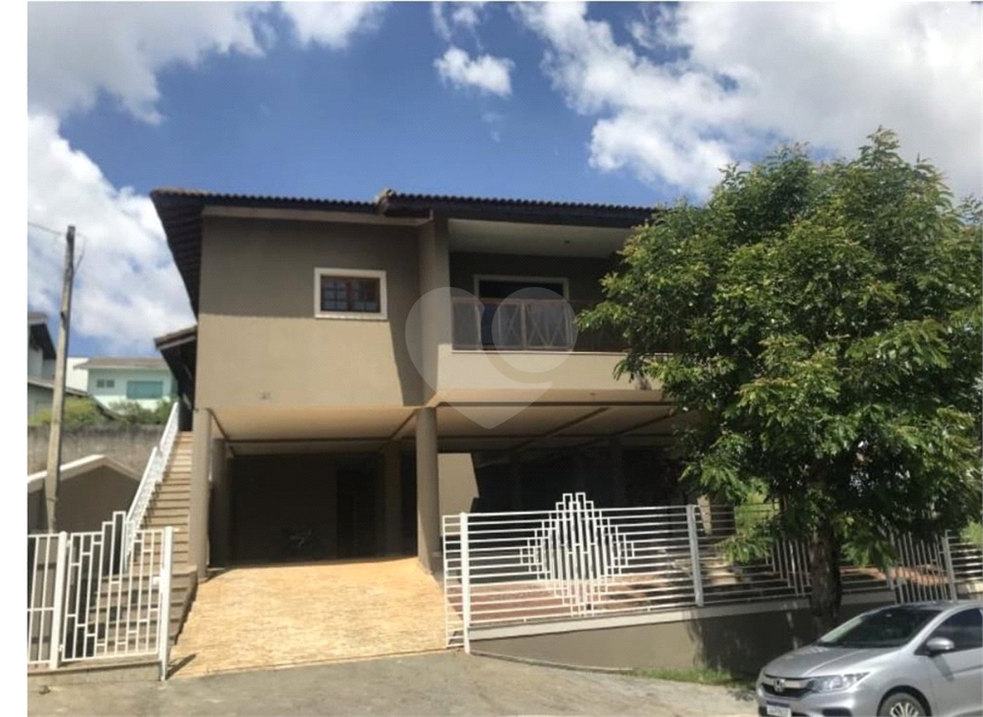 Casa à venda com 4 suítes em Nova Gardênia, Atibaia, SP