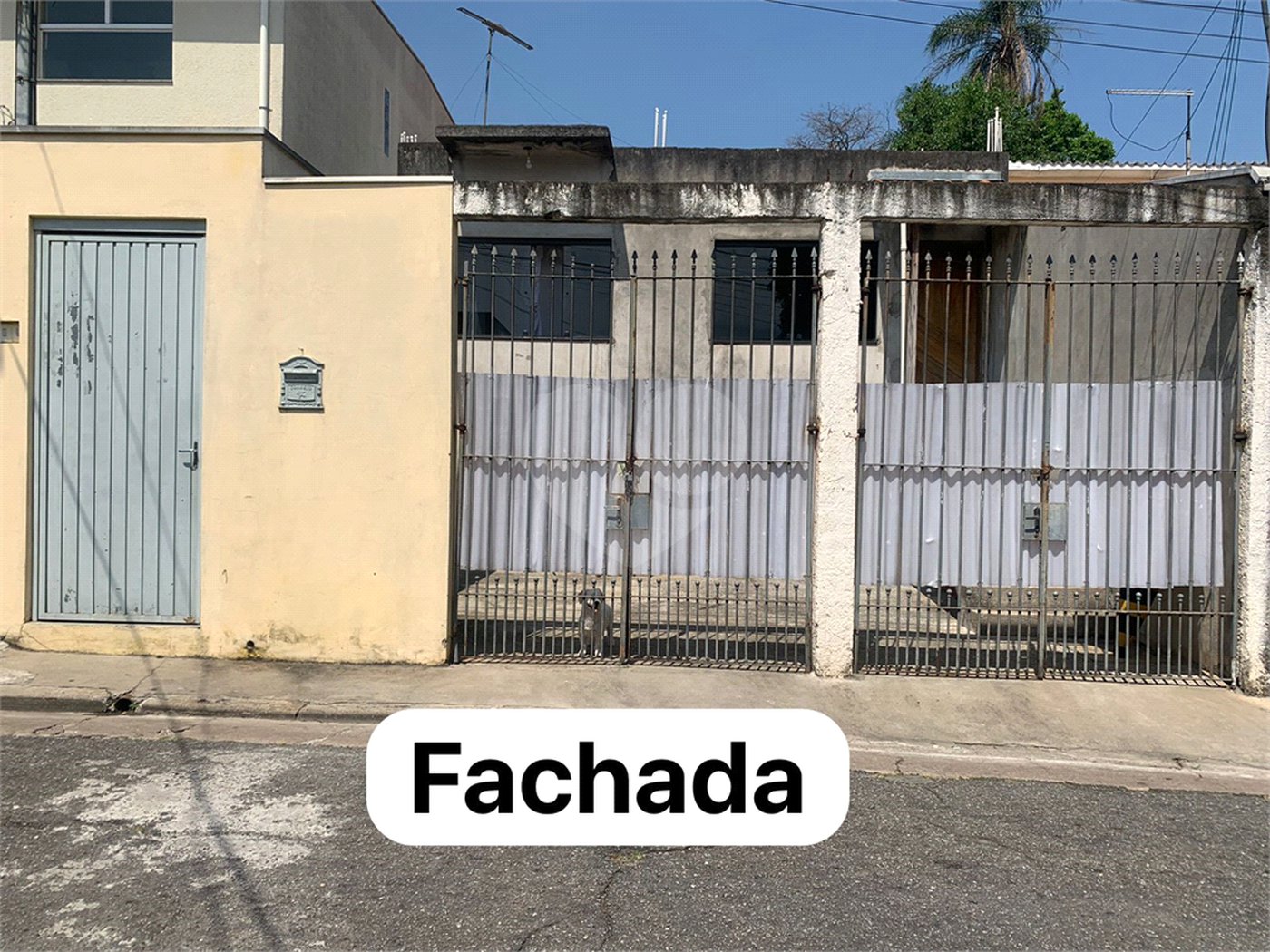 Casa à venda com 2 quartos em Vila Guedes, São Paulo, SP