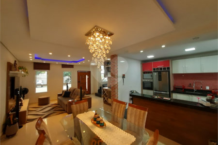 Casa à venda com 3 quartos, sendo 1 suíte, no condomínio Golden Park Residence II, Sorocaba - SP