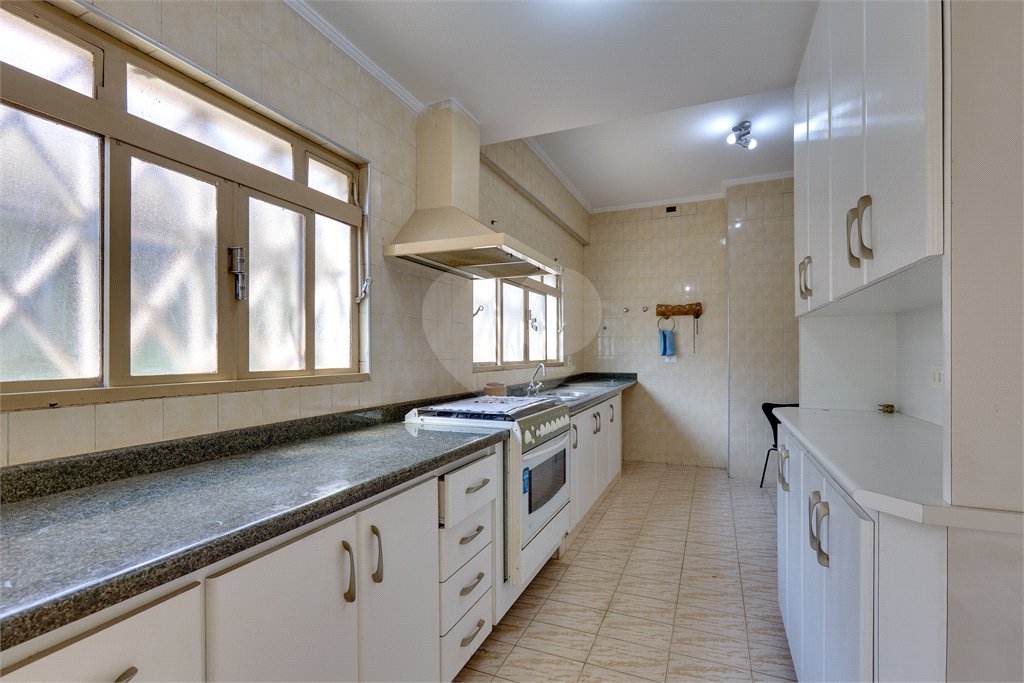 Casa à venda ou para alugar com 4 suítes em Alto da Boa Vista, São Paulo, SP