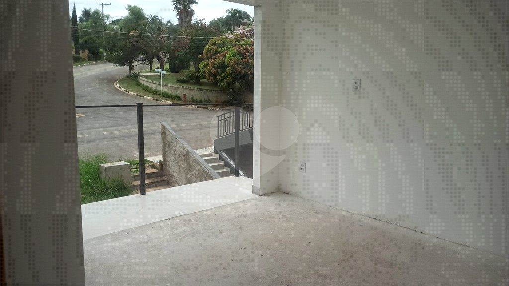 Casa à venda com 3 suítes no condomínio Serra da Estrela, Atibaia - SP