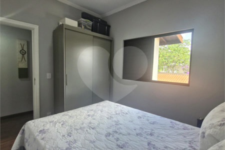 Casa à venda com 4 quartos, sendo 2 suítes, no condomínio Grape Village, Vinhedo - SP