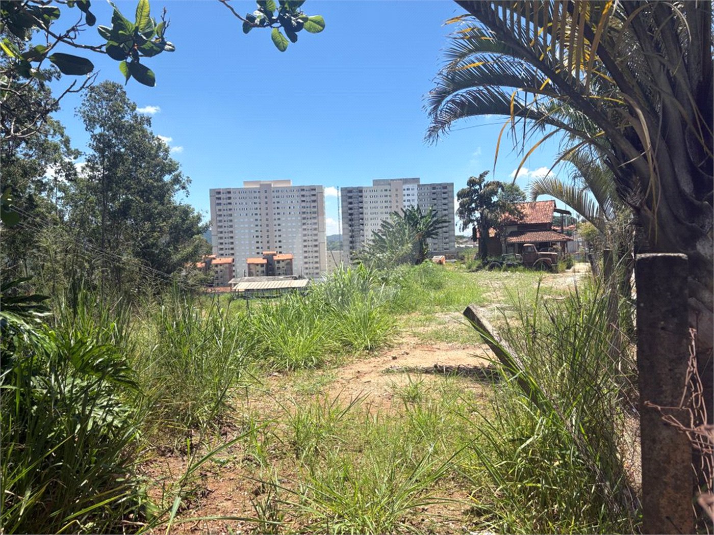 Terreno à venda em Vila Suissa, Mogi das Cruzes, SP