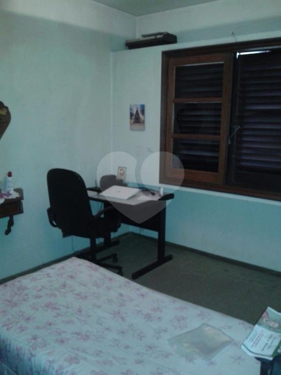 Sobrado à venda com 5 quartos, sendo 1 suíte, em Tremembé, São Paulo, SP