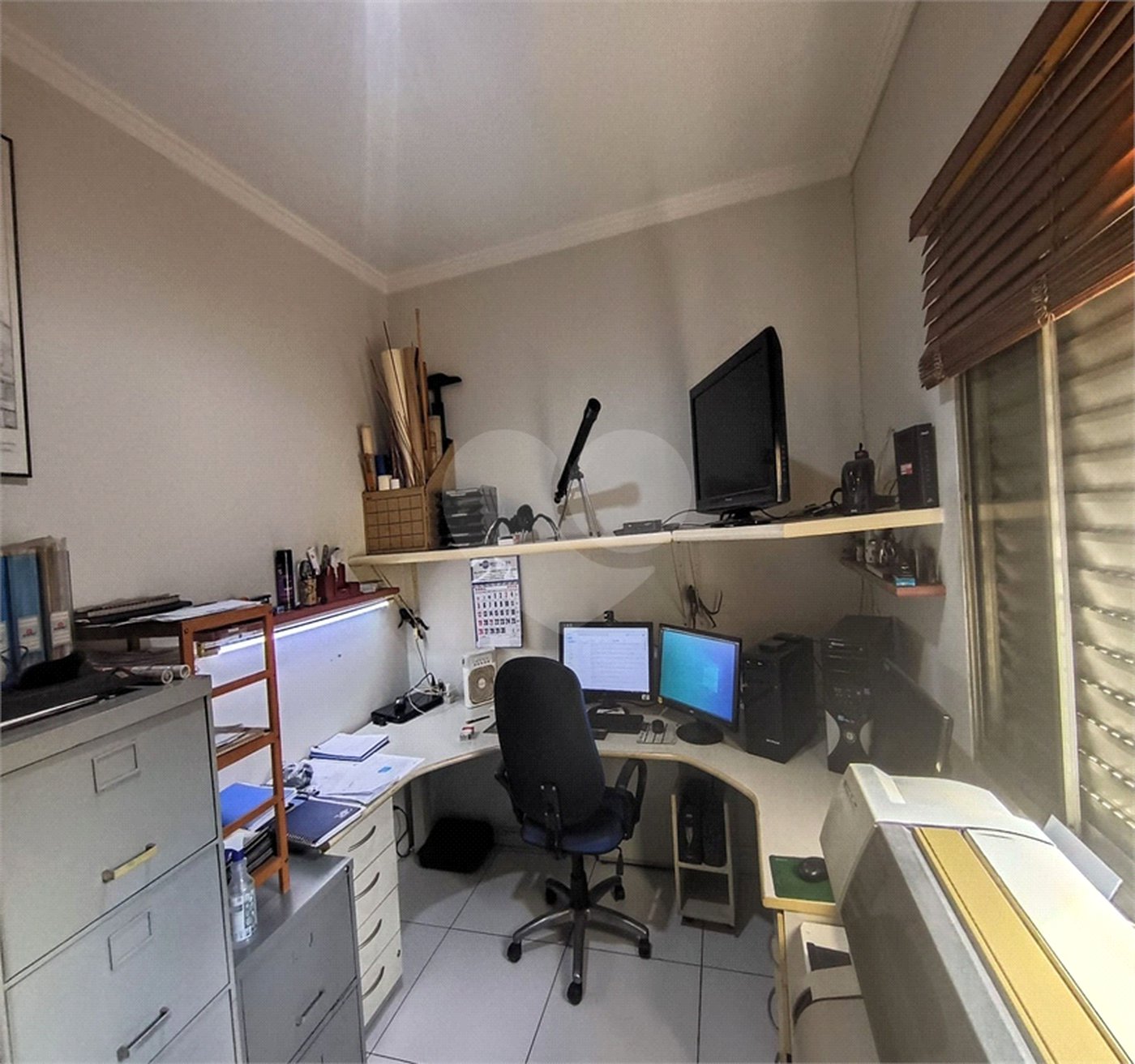 Casa Térrea à venda com 5 quartos, sendo 1 suíte, em Chora Menino, São Paulo, SP