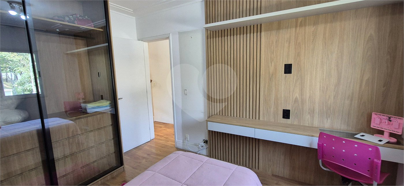 Casa à venda com 4 quartos, sendo 2 suítes,  no condomínio Aromaz, São Bernardo do Campo - SP