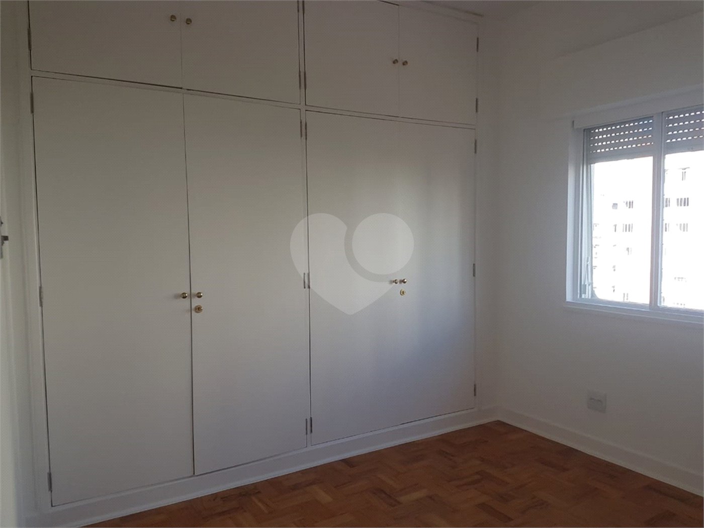 Apartamento à venda com 3 quartos, sendo 1 suíte, em Jardim Paulista, São Paulo, SP