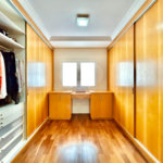 Casa à venda com 4 suítes no condomínio Quinta das Laranjeiras, Jundiaí - SP