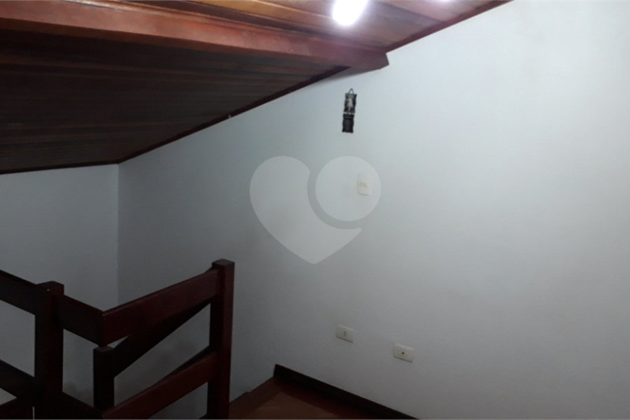 Casa à venda com 3 quartos, sendo 1 suíte, no condomínio Barbará Ii, São Paulo - SP
