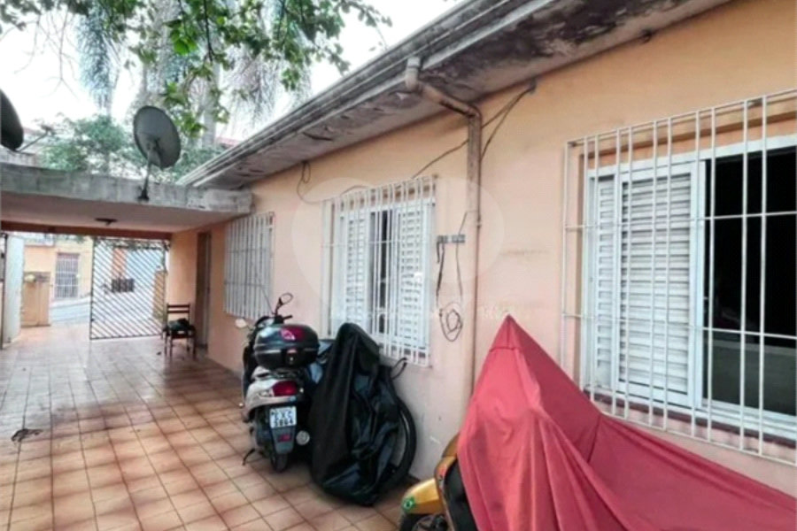 Casa Térrea à venda com 3 quartos em Vila Pereira Barreto, São Paulo, SP