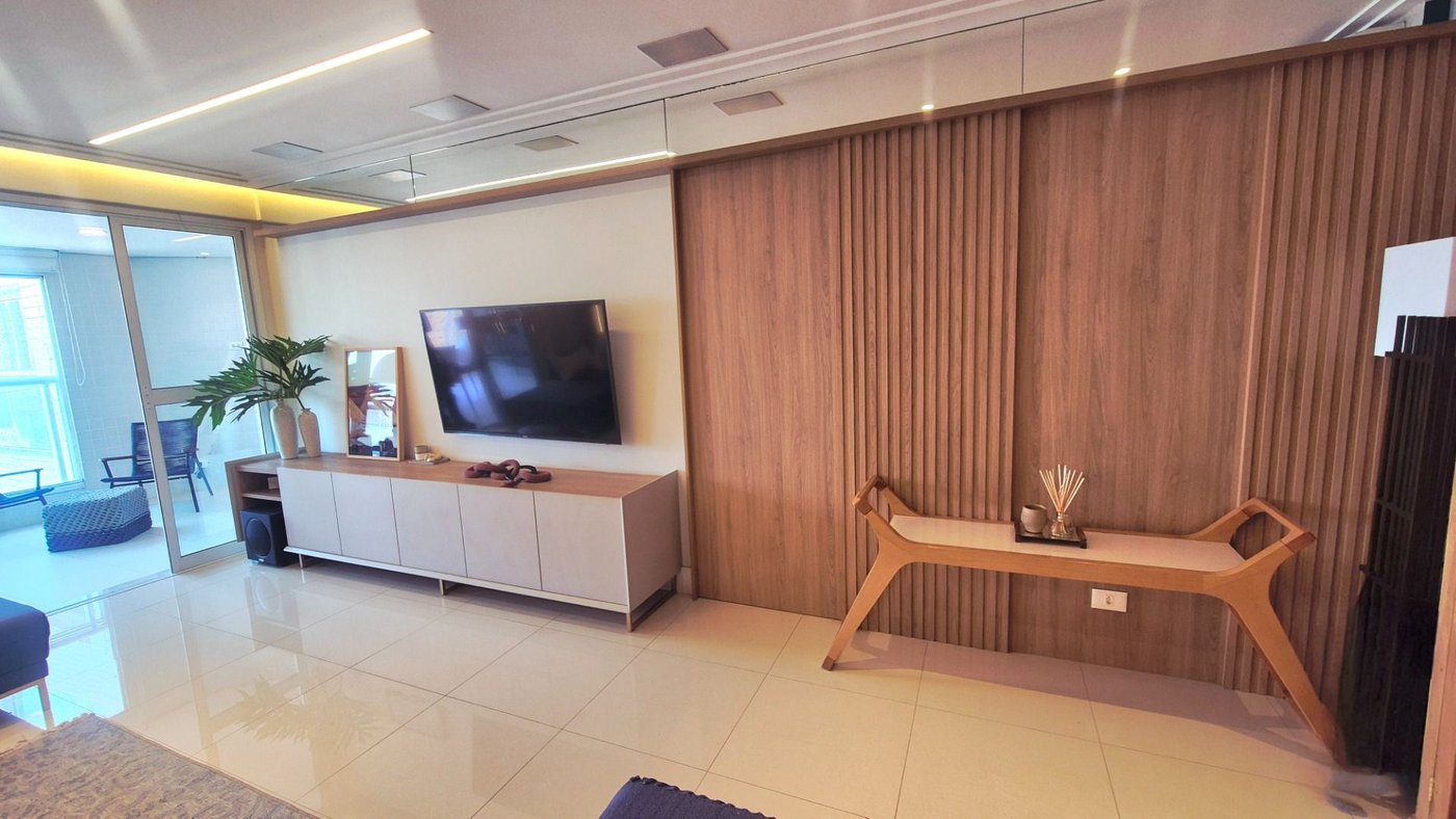 Apartamento com 3 dormitórios à venda, 144 m² por R$ 2.400.000,00 - Gonzaga - Santos/SP