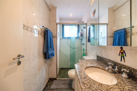 Apartamento à venda com 4 quartos, sendo 3 suítes,  em Perdizes, São Paulo, SP