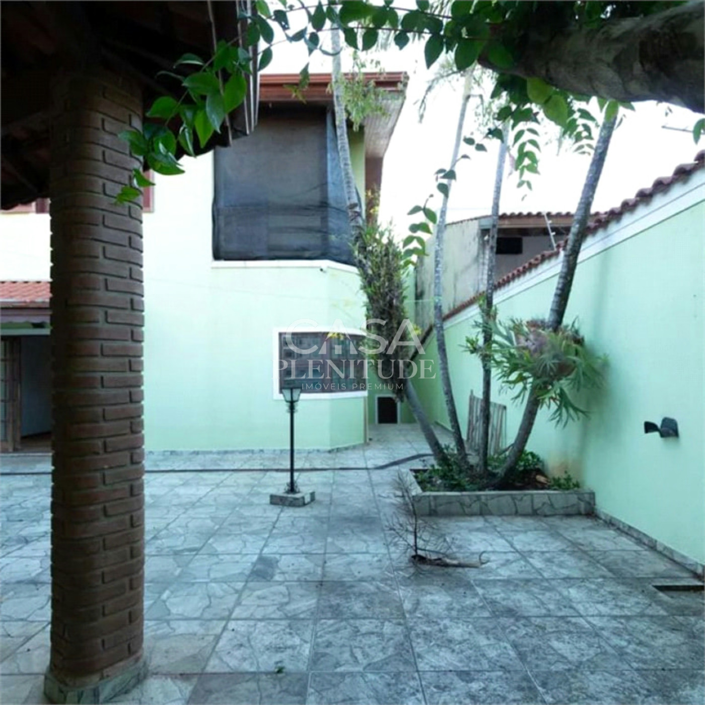 Casa à venda ou para alugar com 3 suítes em Jardim Bandeirantes, Sorocaba, SP