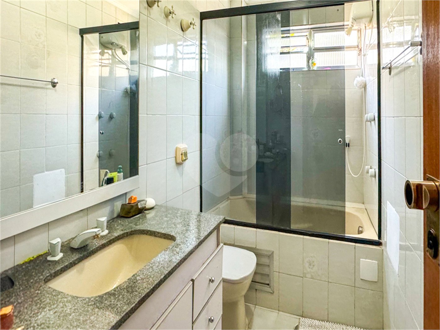 Apartamento à venda com 2 quartos em Vila Olímpia, São Paulo, SP