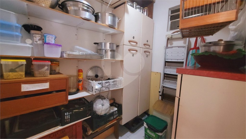 Apartamento à venda com 2 quartos, sendo 1 suíte, em Pinheiros, São Paulo, SP